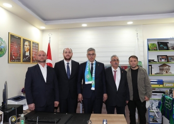 Sağlık Bakanımız Sayın Kemal MEMİŞOĞLU Valimiz Sayın Hülya Kaya, AK Parti Yalova Milletvekilleri Sayın Ahmet Büyükgümüş ve Sayın Meliha Akyol ile derneğimizi ziyarette bulunarak bizleri onurlandırmışlardır.