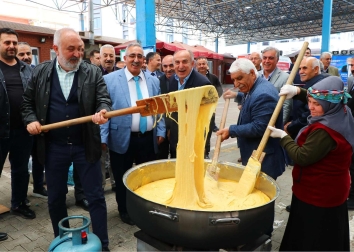 Çiftlikköy Kapalı Pazaryeri Mıhlama Etkinliği