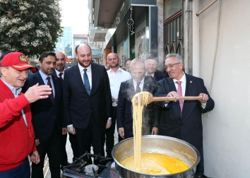 Sağlık Bakanımız Sayın Kemal MEMİŞOĞLU derneğimizi ziyareti.